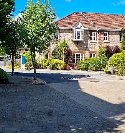 Staysligo Hotel *
